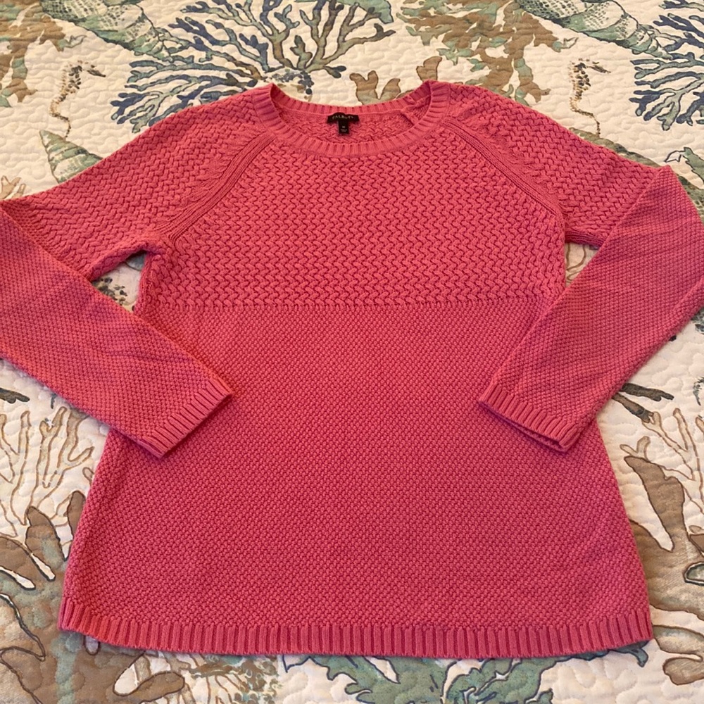Talbots M sweater in EUC, beautiful pink color